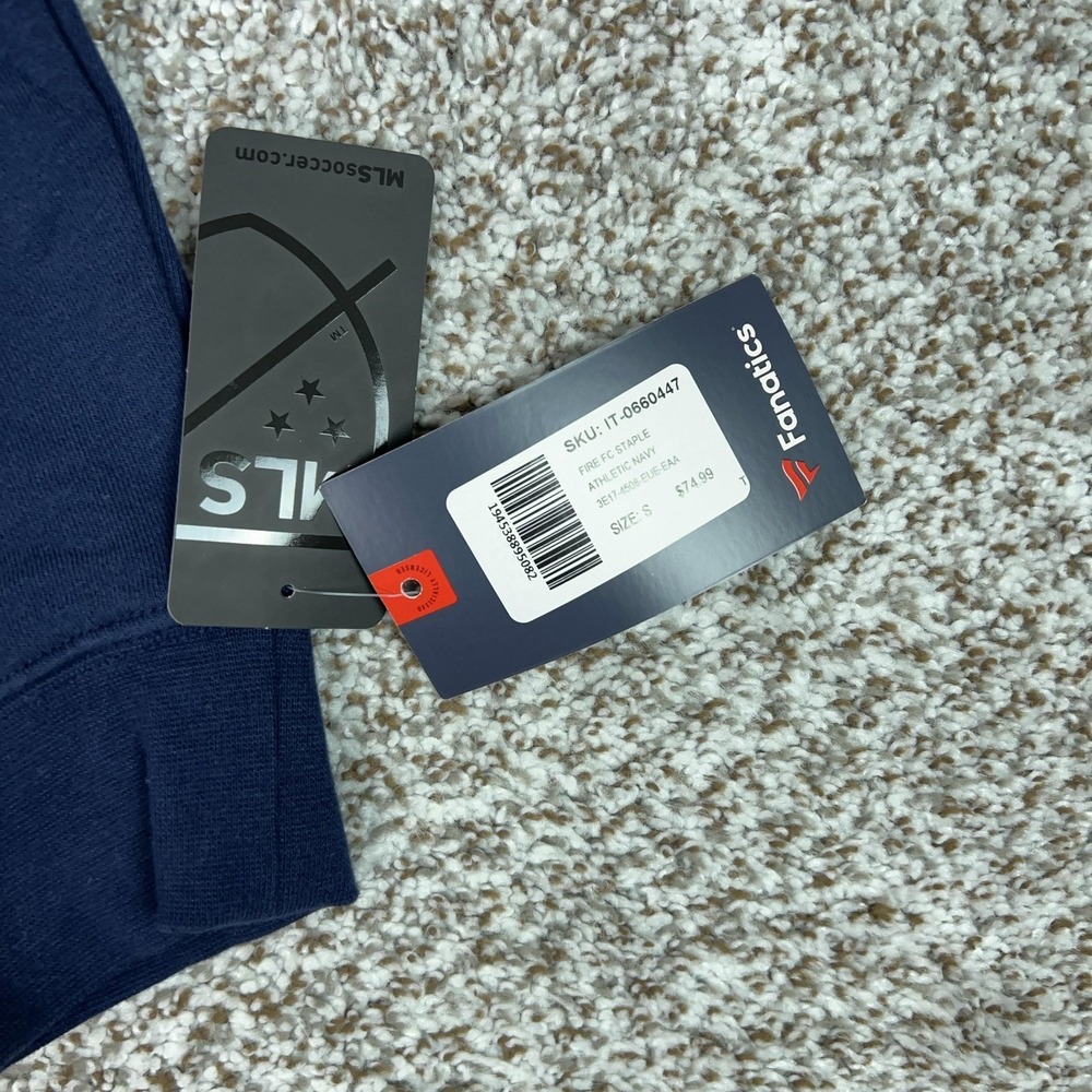 Chicago Fire FC Sweatshirt Mens Small Blue MLS Soccer Fanatics Hoodie Fleece - Picture 4 of 10